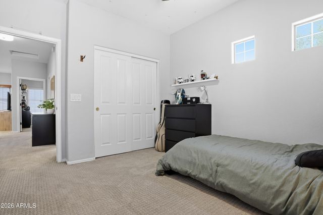 1285 E PARKVIEW Drive, Gilbert, AZ 85295