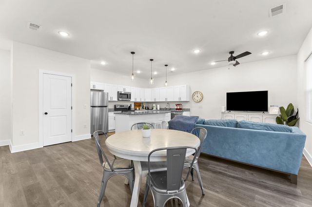 5742 Salvo Street 2, Hanahan, SC 29410