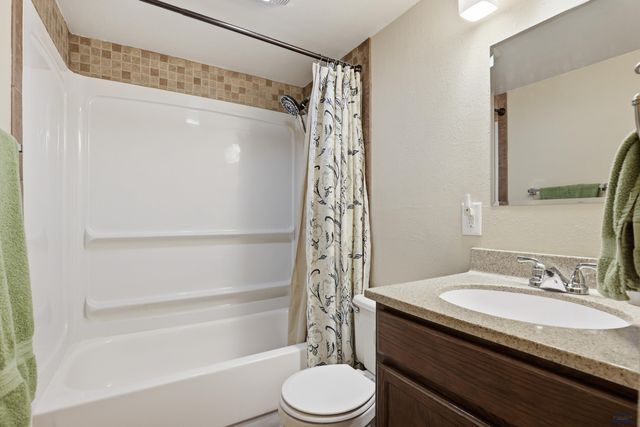 14930 W HILLS VIEW DR, Piedmont, SD 57769