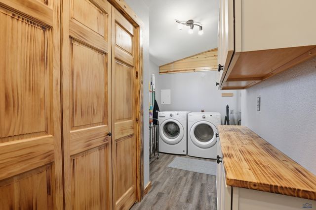 14930 W HILLS VIEW DR, Piedmont, SD 57769