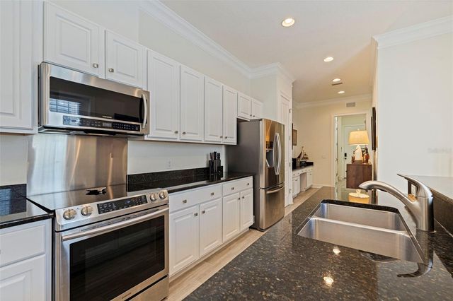 125 COMMONWEALTH COURT N, St Petersburg, FL 33716