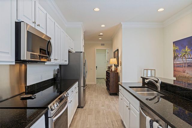 125 COMMONWEALTH COURT N, St Petersburg, FL 33716
