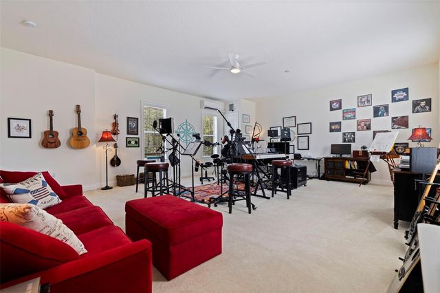 125 COMMONWEALTH COURT N, St Petersburg, FL 33716