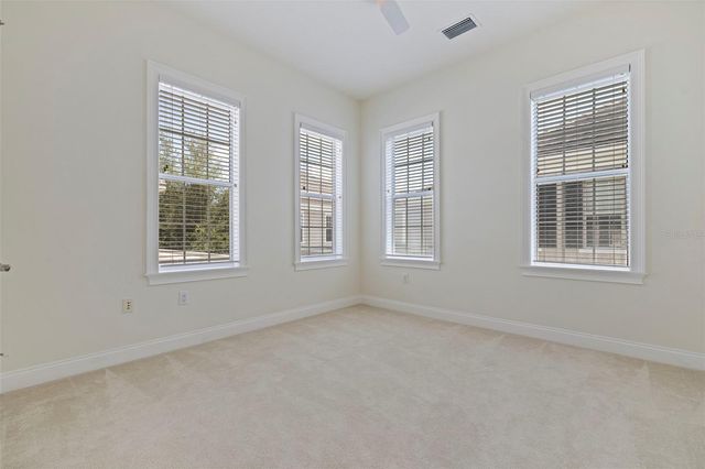 125 COMMONWEALTH COURT N, St Petersburg, FL 33716