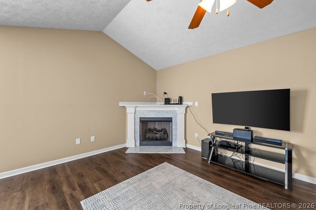 5426 Thackeray Drive, Fayetteville, NC 28306