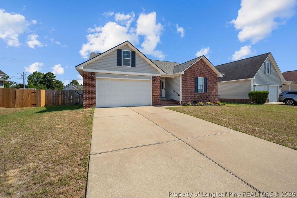 5426 Thackeray Drive, Fayetteville, NC 28306 — photo 2