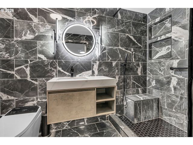 3405 Nw MORO Pl, Beaverton, OR 97006