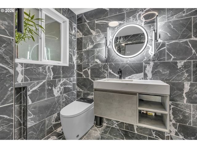 3405 Nw MORO Pl, Beaverton, OR 97006