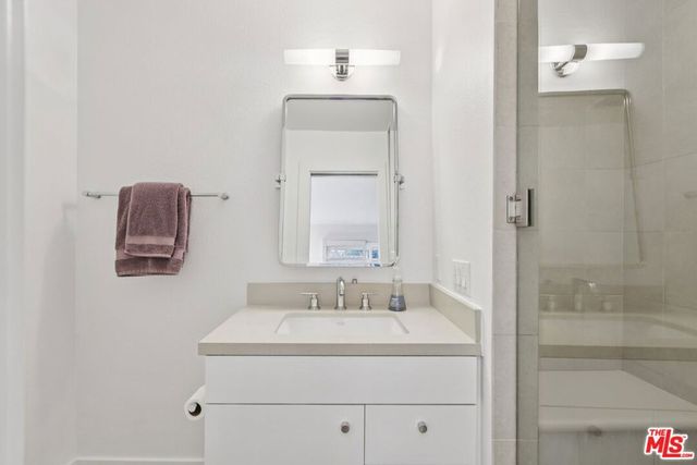 28266 Rey De Copas Lane, Malibu, CA 90265