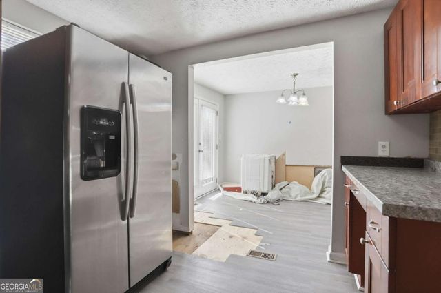 1949 N Landing Way, Marietta, GA 30066