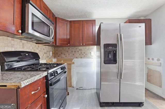 1949 N Landing Way, Marietta, GA 30066