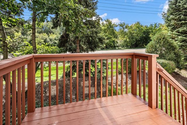 1743 W Ethans Glen Drive, Palatine, IL 60067