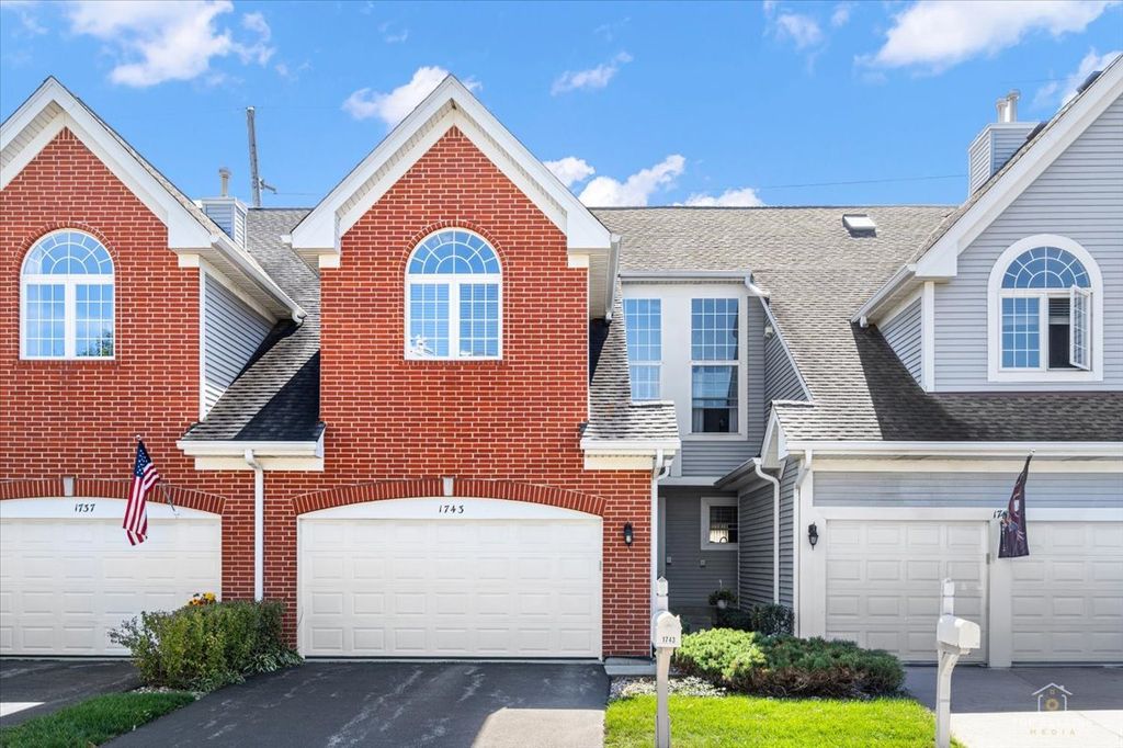 1743 W Ethans Glen Drive, Palatine, IL 60067