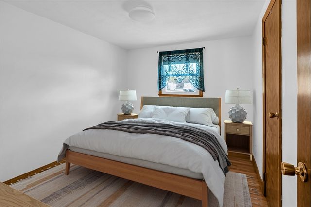 16 Shaggbark Drive, Southwick, MA 01077