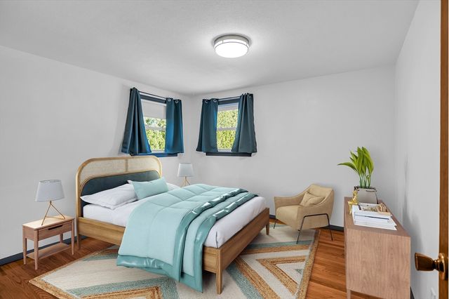 16 Shaggbark Drive, Southwick, MA 01077