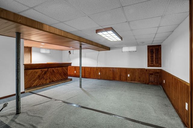 16 Shaggbark Drive, Southwick, MA 01077