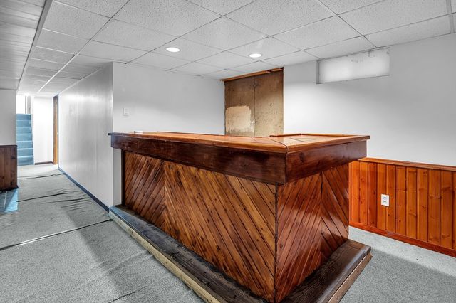 16 Shaggbark Drive, Southwick, MA 01077