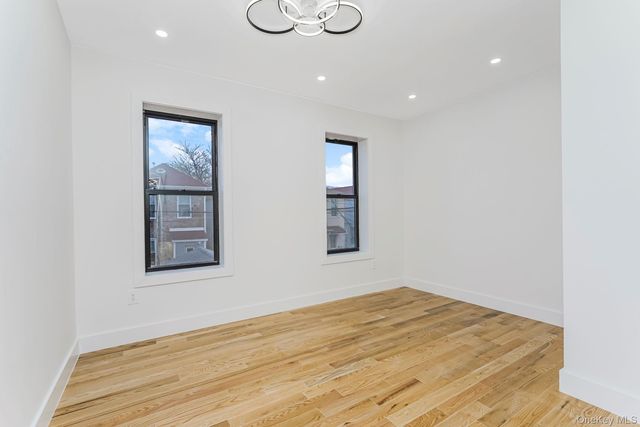 711 E 52nd Street, Brooklyn, NY 11203