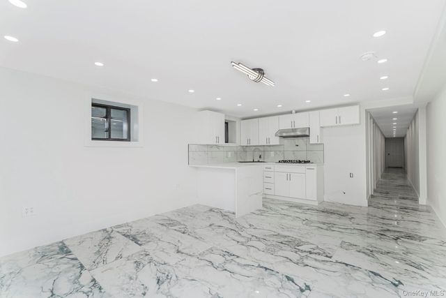 711 E 52nd Street, Brooklyn, NY 11203