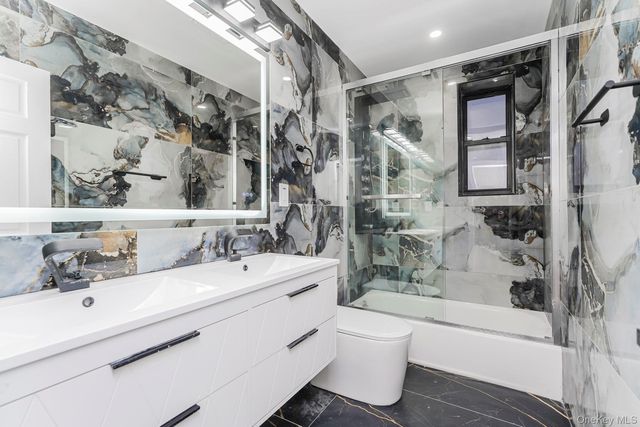 711 E 52nd Street, Brooklyn, NY 11203