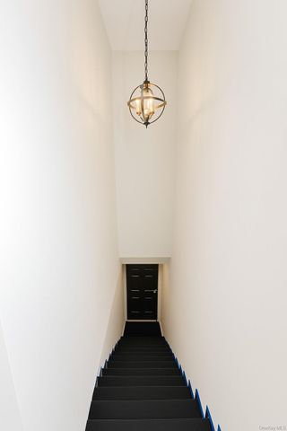 711 E 52nd Street, Brooklyn, NY 11203