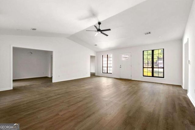 2254 Lisbon Lane, Jonesboro, GA 30236