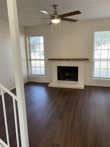 2739 Patricia Lane, Garland, TX 75041