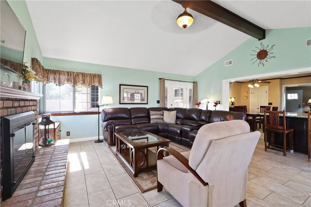 5472 Westmoreland, Yorba Linda, CA 92886