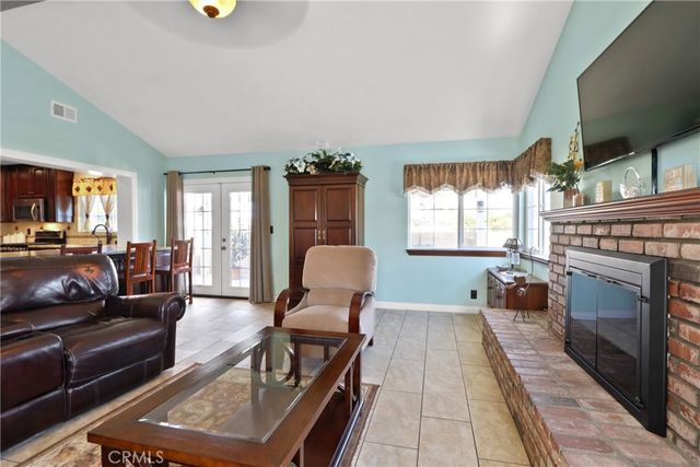 5472 Westmoreland, Yorba Linda, CA 92886