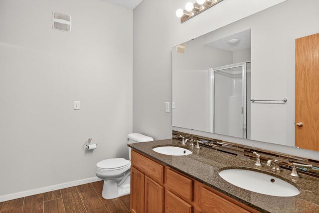 7729 Elm Grove Avenue, New Hope, MN 55428