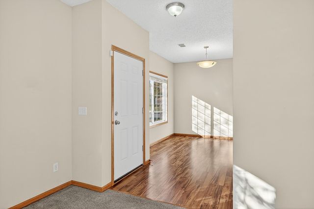 7729 Elm Grove Avenue, New Hope, MN 55428