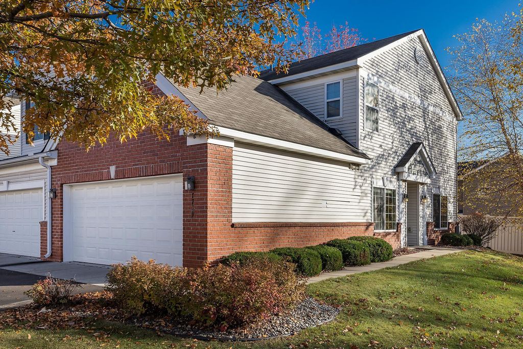 7729 Elm Grove Avenue, New Hope, MN 55428