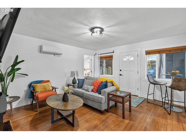 1508 E 16TH Pl, Vancouver, WA 98661