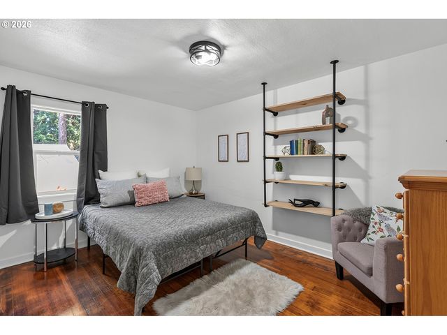 1508 E 16TH Pl, Vancouver, WA 98661