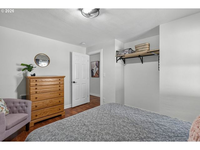 1508 E 16TH Pl, Vancouver, WA 98661