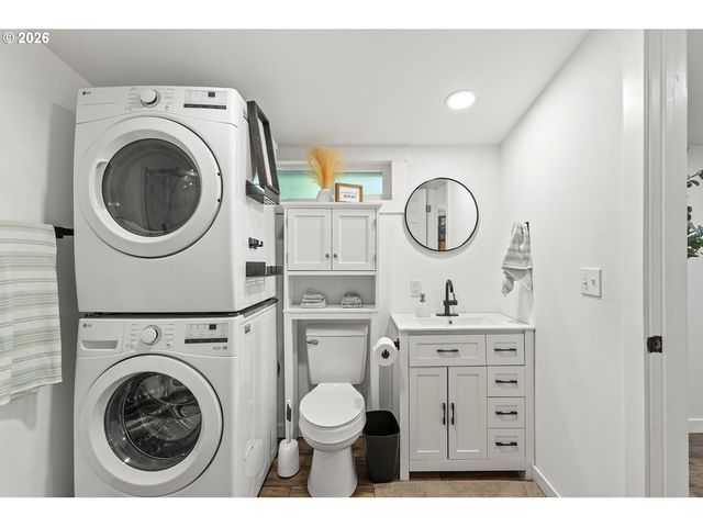 1508 E 16TH Pl, Vancouver, WA 98661
