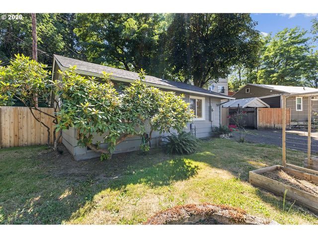 1508 E 16TH Pl, Vancouver, WA 98661