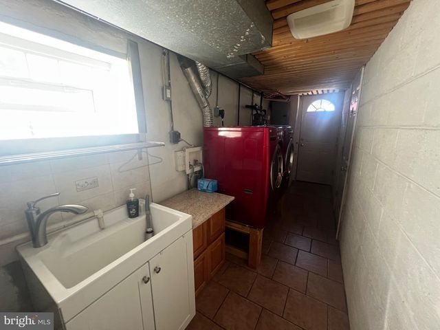 1714 MEGARGEE ST, Philadelphia, PA 19152