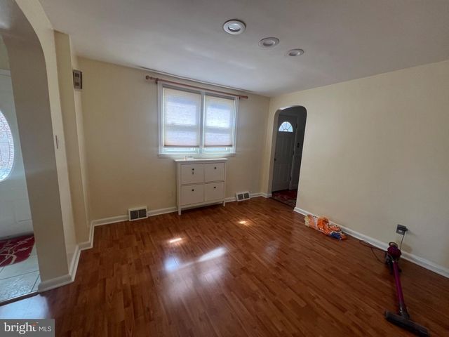 1714 MEGARGEE ST, Philadelphia, PA 19152