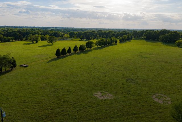 419 US Highway 175 W, Eustace, TX 75124