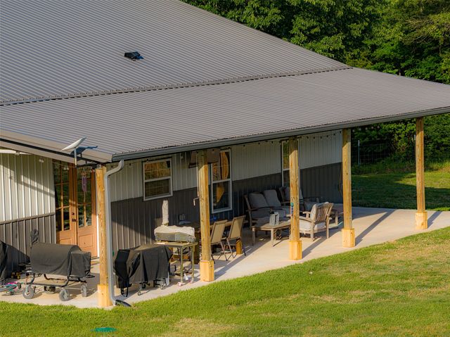 419 US Highway 175 W, Eustace, TX 75124