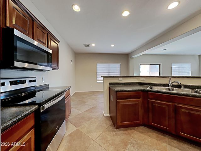 17573 W Lundberg Street, Surprise, AZ 85388
