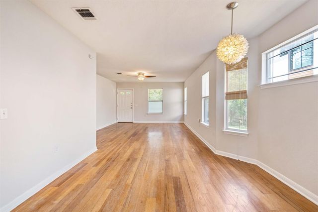 1502 Garden ST, Austin, TX 78702