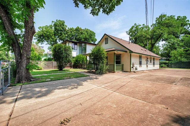 1502 Garden ST, Austin, TX 78702