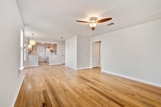 1502 Garden ST, Austin, TX 78702