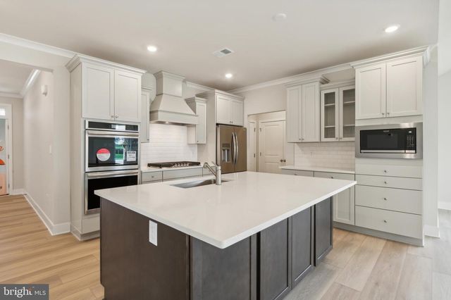 24202 LONG POND DR, Lewes, DE 19958