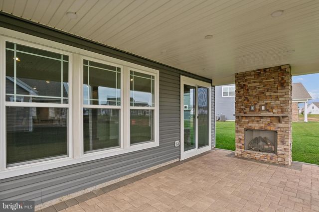 24202 LONG POND DR, Lewes, DE 19958