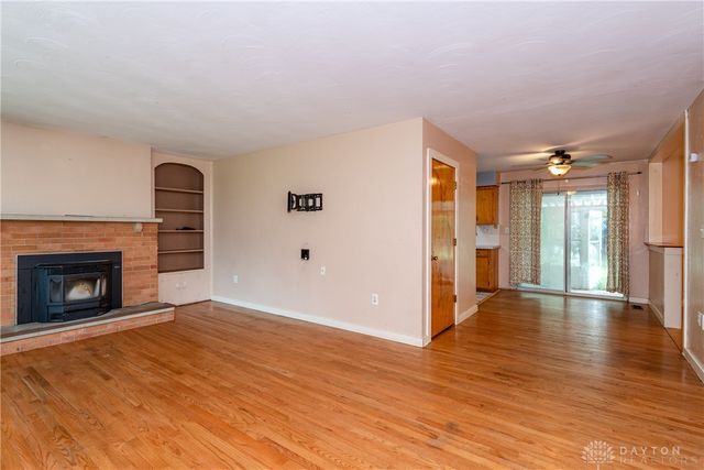 4 Frederick Place, Medway, OH 45341