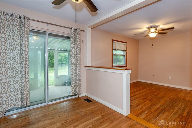 4 Frederick Place, Medway, OH 45341