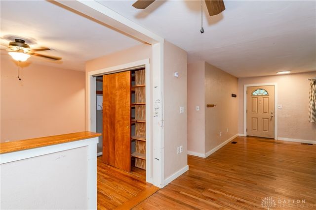 4 Frederick Place, Medway, OH 45341